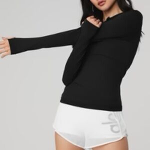 Alo Hooded Runner Long Sleeve  Women's Top